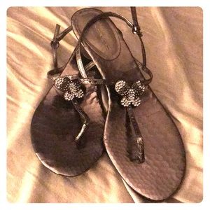 Bandolino kitten heel shoe with cute butterflies!